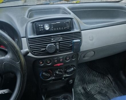 Белый Фиат Пунто, объемом двигателя 1.2 л и пробегом 1 тыс. км за 1605 $, фото 3 на Automoto.ua