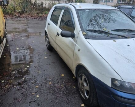 Белый Фиат Пунто, объемом двигателя 1.2 л и пробегом 1 тыс. км за 1605 $, фото 1 на Automoto.ua