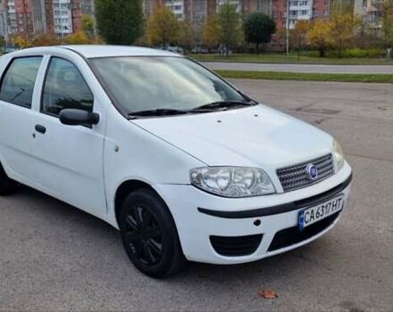 Белый Фиат Пунто, объемом двигателя 1.24 л и пробегом 159 тыс. км за 3650 $, фото 4 на Automoto.ua