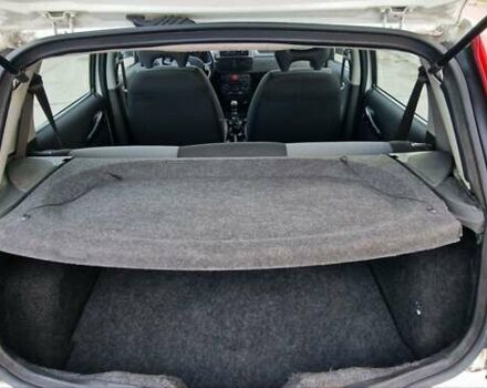 Белый Фиат Пунто, объемом двигателя 1.24 л и пробегом 159 тыс. км за 3650 $, фото 14 на Automoto.ua