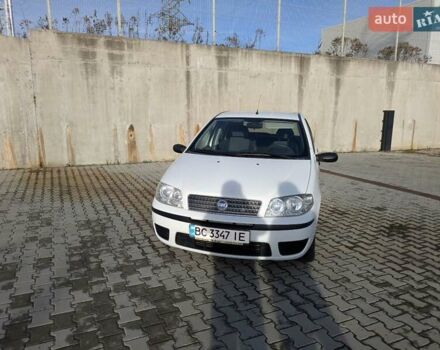 Белый Фиат Пунто, объемом двигателя 1.24 л и пробегом 199 тыс. км за 3500 $, фото 2 на Automoto.ua