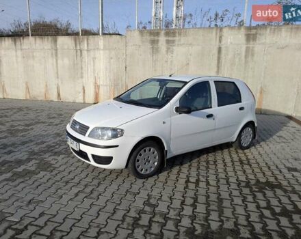 Белый Фиат Пунто, объемом двигателя 1.24 л и пробегом 199 тыс. км за 3500 $, фото 13 на Automoto.ua