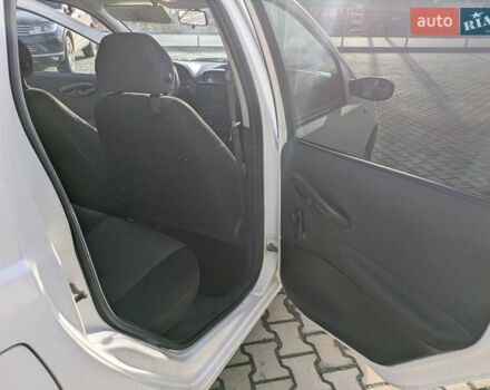 Белый Фиат Пунто, объемом двигателя 1.24 л и пробегом 199 тыс. км за 3500 $, фото 16 на Automoto.ua