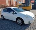 Фиат Пунто 2008 в Калуше на Automoto.ua Белый Фиат Пунто, объемом двигателя 1.3 л и пробегом 216 тыс. км за 4000 $, фото 11 на Automoto.ua