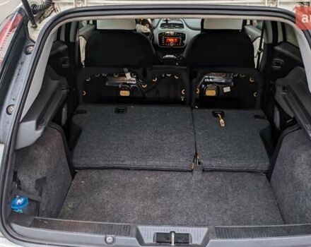 Білий Фіат Пунто, об'ємом двигуна 1.4 л та пробігом 215 тис. км за 4500 $, фото 9 на Automoto.ua