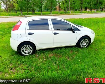 Білий Фіат Пунто, об'ємом двигуна 1.2 л та пробігом 300 тис. км за 3900 $, фото 3 на Automoto.ua