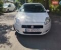 Белый Фиат Пунто, объемом двигателя 1.3 л и пробегом 237 тыс. км за 4500 $, фото 1 на Automoto.ua