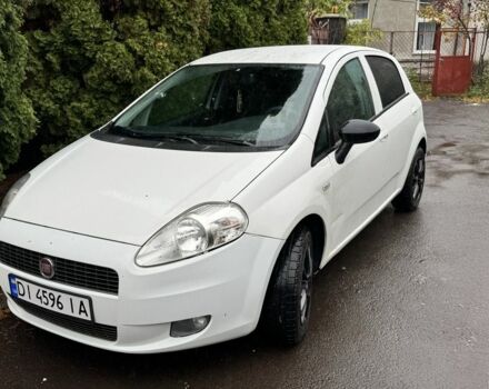 Белый Фиат Пунто, объемом двигателя 1.2 л и пробегом 265 тыс. км за 4500 $, фото 1 на Automoto.ua
