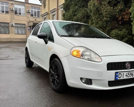 Белый Фиат Пунто, объемом двигателя 1.2 л и пробегом 265 тыс. км за 4500 $, фото 2 на Automoto.ua