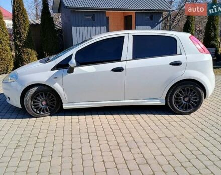 Белый Фиат Пунто, объемом двигателя 1.25 л и пробегом 227 тыс. км за 4800 $, фото 4 на Automoto.ua