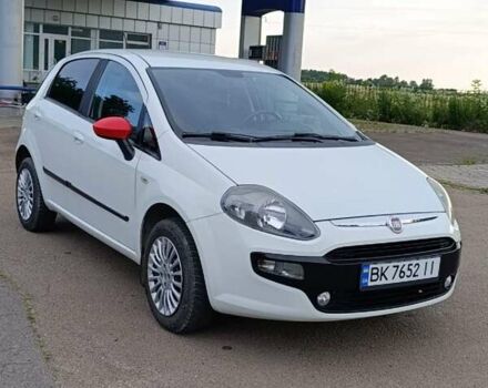 Білий Фіат Пунто, об'ємом двигуна 1.37 л та пробігом 156 тис. км за 7750 $, фото 6 на Automoto.ua