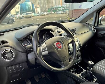 Білий Фіат Пунто, об'ємом двигуна 1.4 л та пробігом 192 тис. км за 5700 $, фото 3 на Automoto.ua