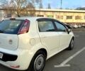 Білий Фіат Пунто, об'ємом двигуна 1.4 л та пробігом 192 тис. км за 5700 $, фото 5 на Automoto.ua