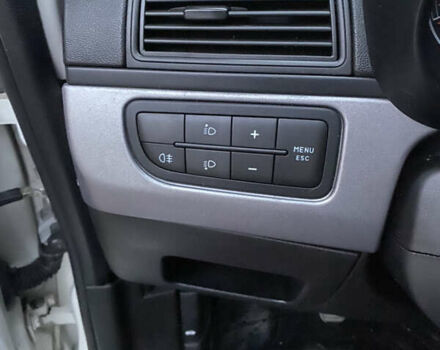 Білий Фіат Пунто, об'ємом двигуна 1.3 л та пробігом 224 тис. км за 4300 $, фото 2 на Automoto.ua