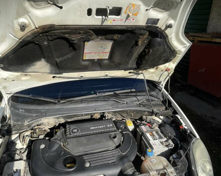 Белый Фиат Пунто, объемом двигателя 1.3 л и пробегом 234 тыс. км за 5200 $, фото 9 на Automoto.ua