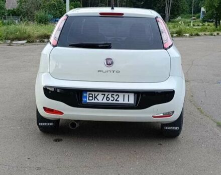 Білий Фіат Пунто, об'ємом двигуна 1.37 л та пробігом 156 тис. км за 7750 $, фото 3 на Automoto.ua