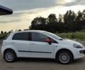 Білий Фіат Пунто, об'ємом двигуна 1.37 л та пробігом 156 тис. км за 7750 $, фото 27 на Automoto.ua