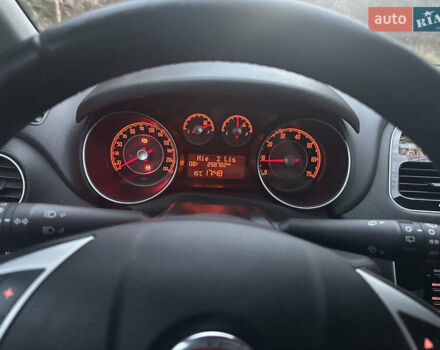 Белый Фиат Пунто, объемом двигателя 1.25 л и пробегом 258 тыс. км за 6300 $, фото 6 на Automoto.ua