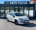 Белый Фиат Пунто, объемом двигателя 1.37 л и пробегом 240 тыс. км за 4990 $, фото 1 на Automoto.ua