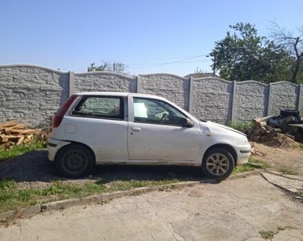 Білий Фіат Пунто, об'ємом двигуна 0 л та пробігом 350 тис. км за 500 $, фото 2 на Automoto.ua