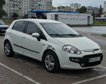 Білий Фіат Пунто, об'ємом двигуна 1.4 л та пробігом 214 тис. км за 5100 $, фото 1 на Automoto.ua