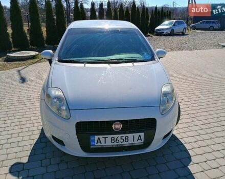 Белый Фиат Пунто, объемом двигателя 1.25 л и пробегом 227 тыс. км за 4800 $, фото 1 на Automoto.ua