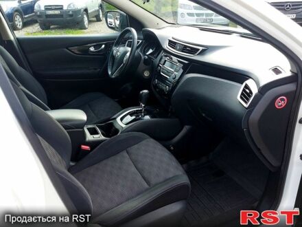 Белый Фиат Пунто, объемом двигателя 13 л и пробегом 3 тыс. км за 5200 $, фото 1 на Automoto.ua