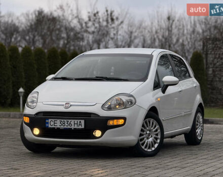 Білий Фіат Пунто, об'ємом двигуна 1.3 л та пробігом 118 тис. км за 3990 $, фото 1 на Automoto.ua