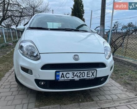 Білий Фіат Пунто, об'ємом двигуна 1.25 л та пробігом 240 тис. км за 3800 $, фото 1 на Automoto.ua