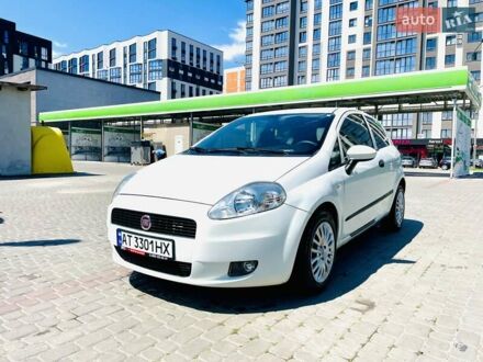 Фиат Пунто 2012 в Ивано-Франковске на Automoto.ua Белый Фиат Пунто, объемом двигателя 1.25 л и пробегом 210 тыс. км за 3900 $, фото 1 на Automoto.ua