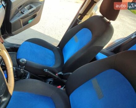 Черный Фиат Пунто, объемом двигателя 1.37 л и пробегом 259 тыс. км за 4700 $, фото 12 на Automoto.ua