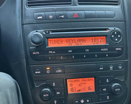 Фиат Пунто 2007 в Хмельницком на Automoto.ua Черный Фиат Пунто, объемом двигателя 1.4 л и пробегом 251 тыс. км за 3300 $, фото 15 на Automoto.ua