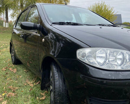 Фіат Пунто 2007 у Богуславе на Automoto.ua Чорний Фіат Пунто, об'ємом двигуна 1.24 л та пробігом 120 тис. км за 3250 $, фото 11 на Automoto.ua