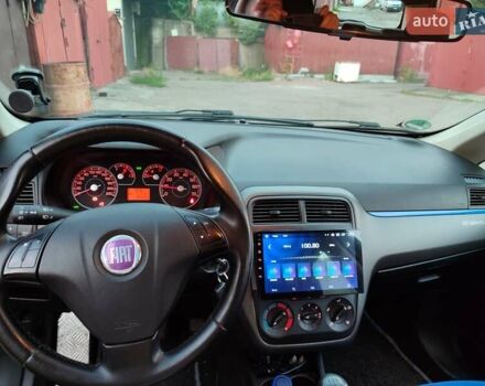 Черный Фиат Пунто, объемом двигателя 1.37 л и пробегом 259 тыс. км за 4700 $, фото 1 на Automoto.ua