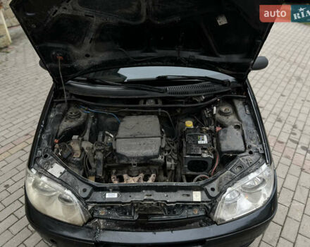 Черный Фиат Пунто, объемом двигателя 1.2 л и пробегом 182 тыс. км за 2299 $, фото 12 на Automoto.ua