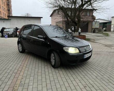 Чорний Фіат Пунто, об'ємом двигуна 1.2 л та пробігом 182 тис. км за 2299 $, фото 3 на Automoto.ua
