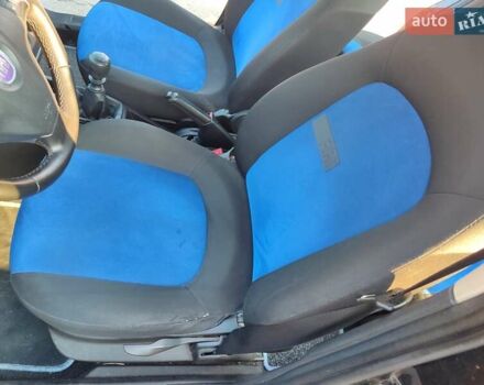 Черный Фиат Пунто, объемом двигателя 1.37 л и пробегом 259 тыс. км за 4700 $, фото 14 на Automoto.ua