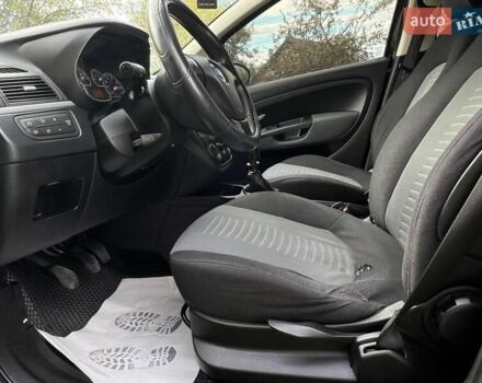 Фиат Пунто 2007 в Коломые на Automoto.ua Черный Фиат Пунто, объемом двигателя 1.37 л и пробегом 247 тыс. км за 3999 $, фото 3 на Automoto.ua