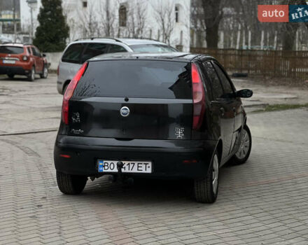 Черный Фиат Пунто, объемом двигателя 1.2 л и пробегом 182 тыс. км за 2299 $, фото 3 на Automoto.ua