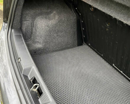 Черный Фиат Пунто, объемом двигателя 1.37 л и пробегом 270 тыс. км за 3700 $, фото 19 на Automoto.ua