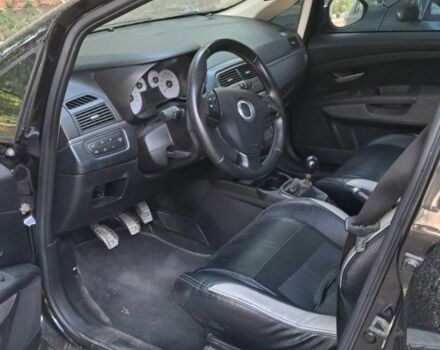 Черный Фиат Пунто, объемом двигателя 1.4 л и пробегом 156 тыс. км за 4200 $, фото 1 на Automoto.ua