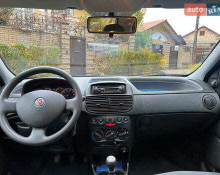 Чорний Фіат Пунто, об'ємом двигуна 1.2 л та пробігом 150 тис. км за 3990 $, фото 13 на Automoto.ua