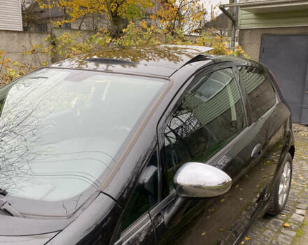 Черный Фиат Пунто, объемом двигателя 1.37 л и пробегом 270 тыс. км за 3700 $, фото 1 на Automoto.ua