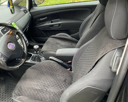 Черный Фиат Пунто, объемом двигателя 1.37 л и пробегом 270 тыс. км за 3700 $, фото 11 на Automoto.ua