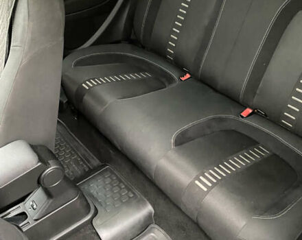 Черный Фиат Пунто, объемом двигателя 1.37 л и пробегом 270 тыс. км за 3700 $, фото 13 на Automoto.ua