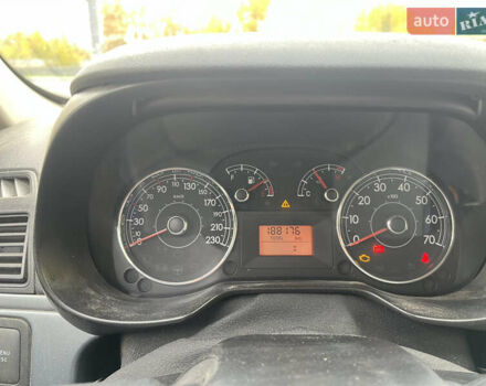 Черный Фиат Пунто, объемом двигателя 1.37 л и пробегом 190 тыс. км за 3300 $, фото 7 на Automoto.ua