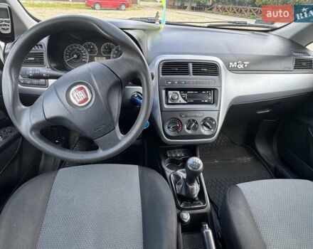 Фиат Пунто 2009 в Самборе на Automoto.ua Черный Фиат Пунто, объемом двигателя 1.25 л и пробегом 166 тыс. км за 4599 $, фото 11 на Automoto.ua