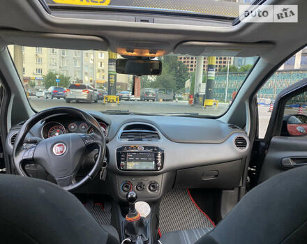 Черный Фиат Пунто, объемом двигателя 1.3 л и пробегом 220 тыс. км за 4800 $, фото 15 на Automoto.ua