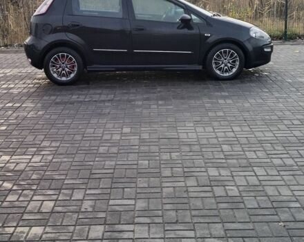 Черный Фиат Пунто, объемом двигателя 1.2 л и пробегом 271 тыс. км за 4300 $, фото 3 на Automoto.ua