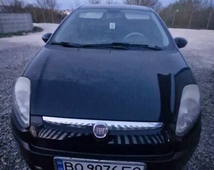 Фиат Пунто 2011 в Тернополе на Automoto.ua Черный Фиат Пунто, объемом двигателя 1.25 л и пробегом 282 тыс. км за 5500 $, фото 1 на Automoto.ua